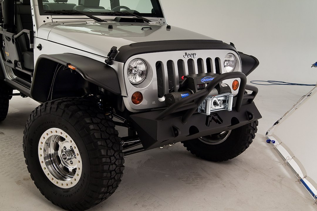 2007-2018 Jeep JK Hardcore Stubby Winch Bumper with grill guard | Fab Fours